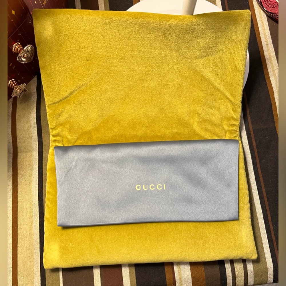 Gucci Velvet Moss Green Jewelry/SunGlass Pouch